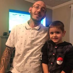 Meet your Posher, Christopher